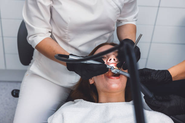 Best Emergency Tooth Extraction in Marthasville, MO